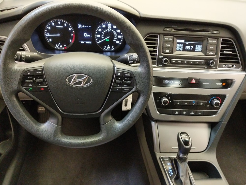 2017 Hyundai Sonata - Driver Dash