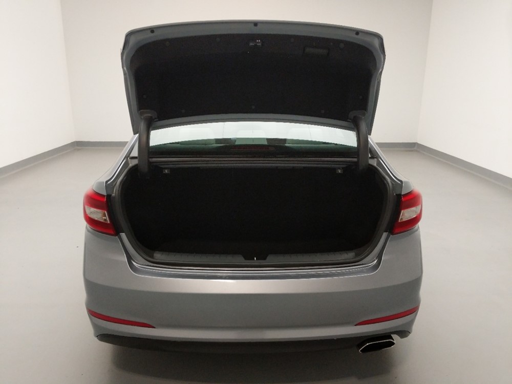 2017 Hyundai Sonata - Trunk