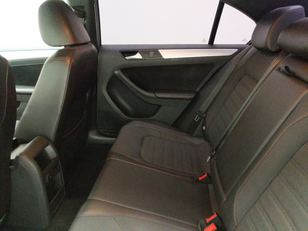 2014 Volkswagen Jetta - Driver Rear Seat