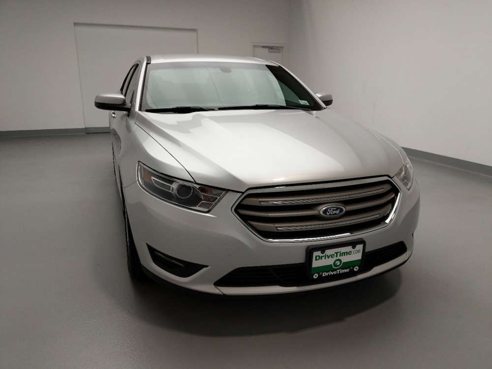 2015 Ford Taurus - Passenger Front Hood