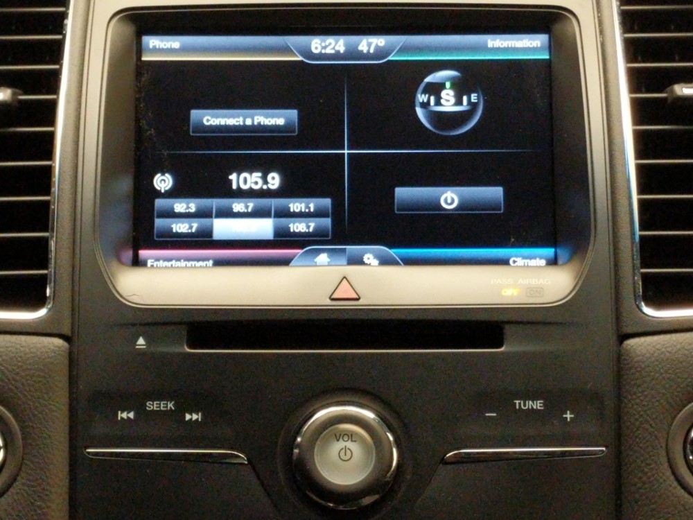 2015 Ford Taurus - Stereo Package