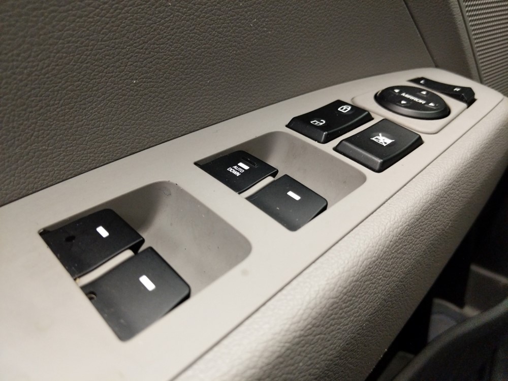 2017 Hyundai Elantra - Driver Power Windows/Lock Control