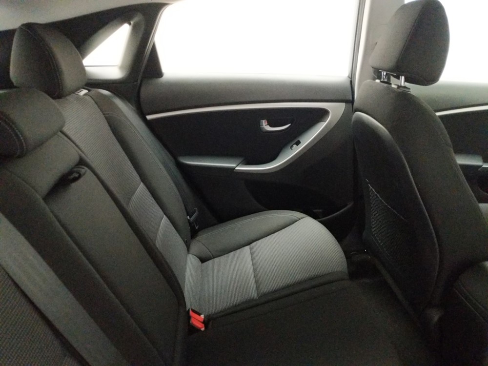2017 Hyundai Elantra - Passenger Rear Seat