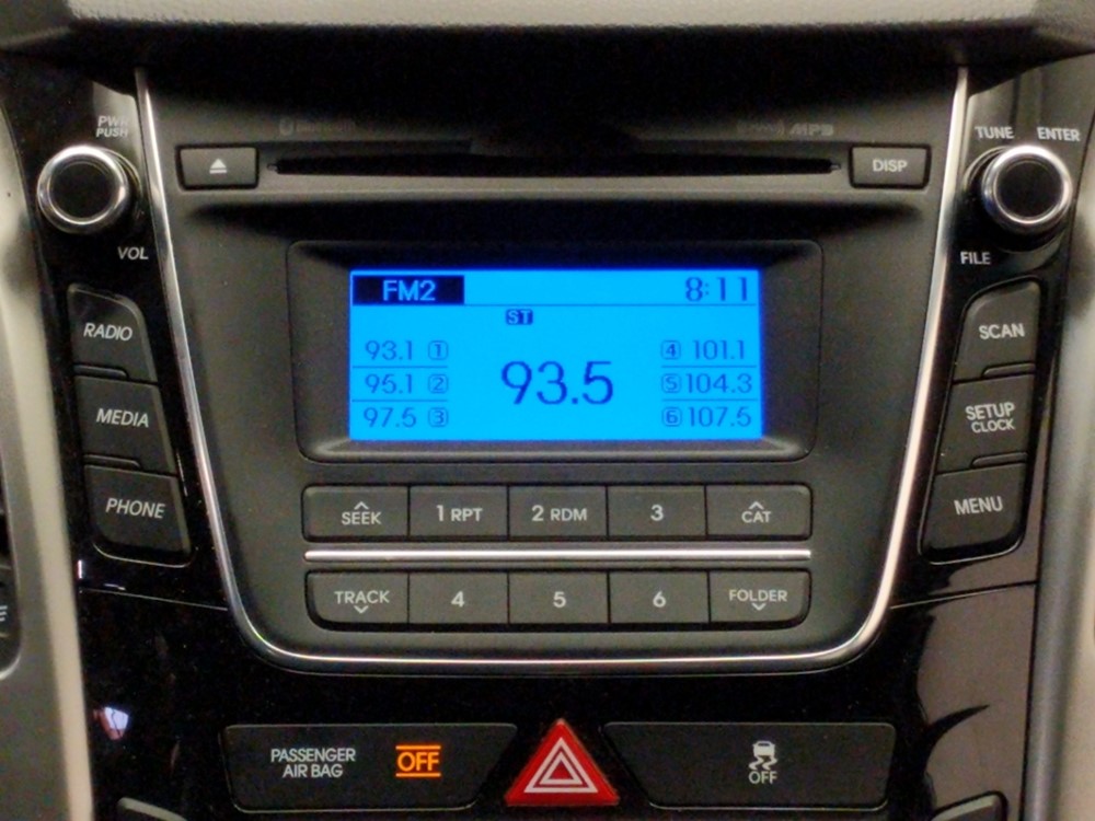 2017 Hyundai Elantra - Stereo Package