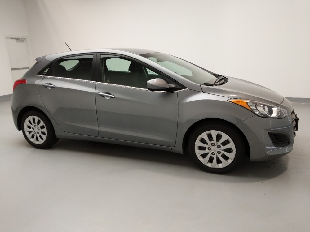 2017 Hyundai Elantra - Passenger Front Side
