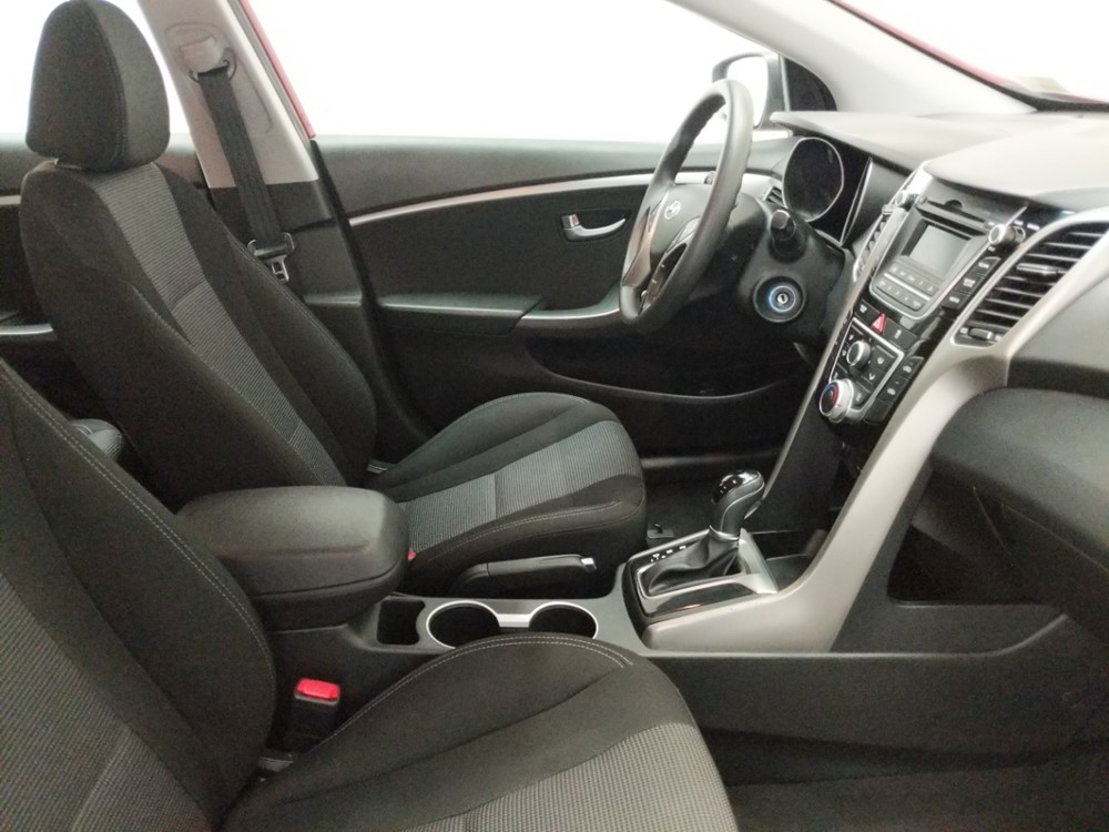2017 Hyundai Elantra - Passenger Front Seat
