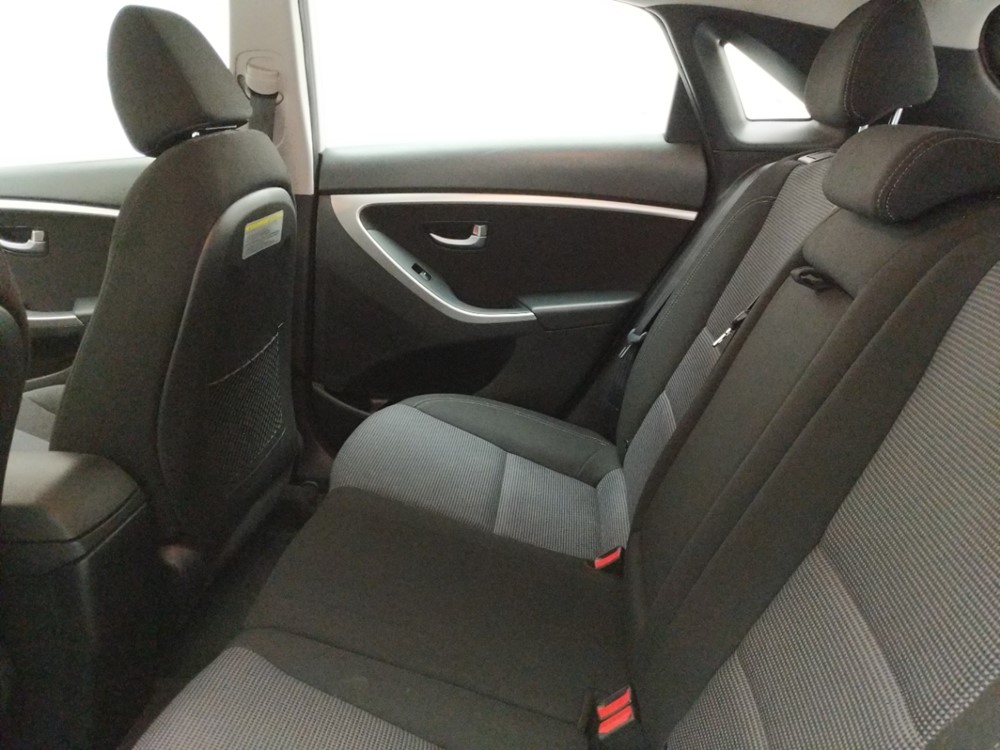 2016 Hyundai Elantra - Driver Rear Seat