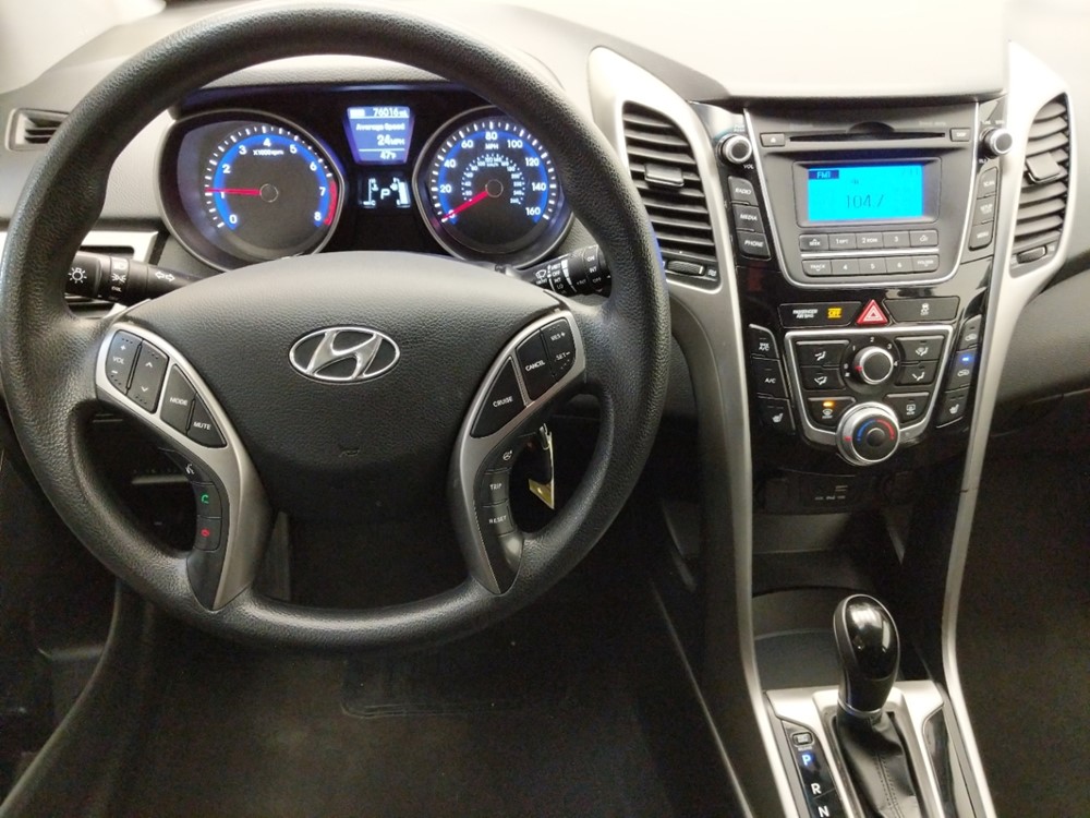 2016 Hyundai Elantra - Driver Dash