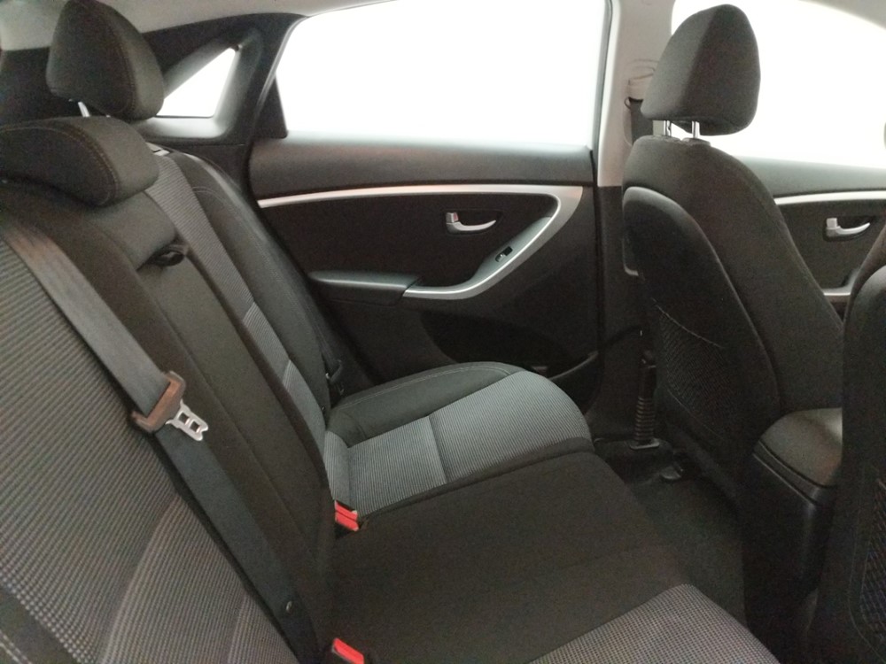 2016 Hyundai Elantra - Passenger Rear Seat
