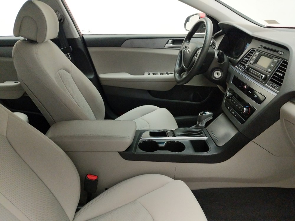 2017 Hyundai Sonata - Passenger Front Seat