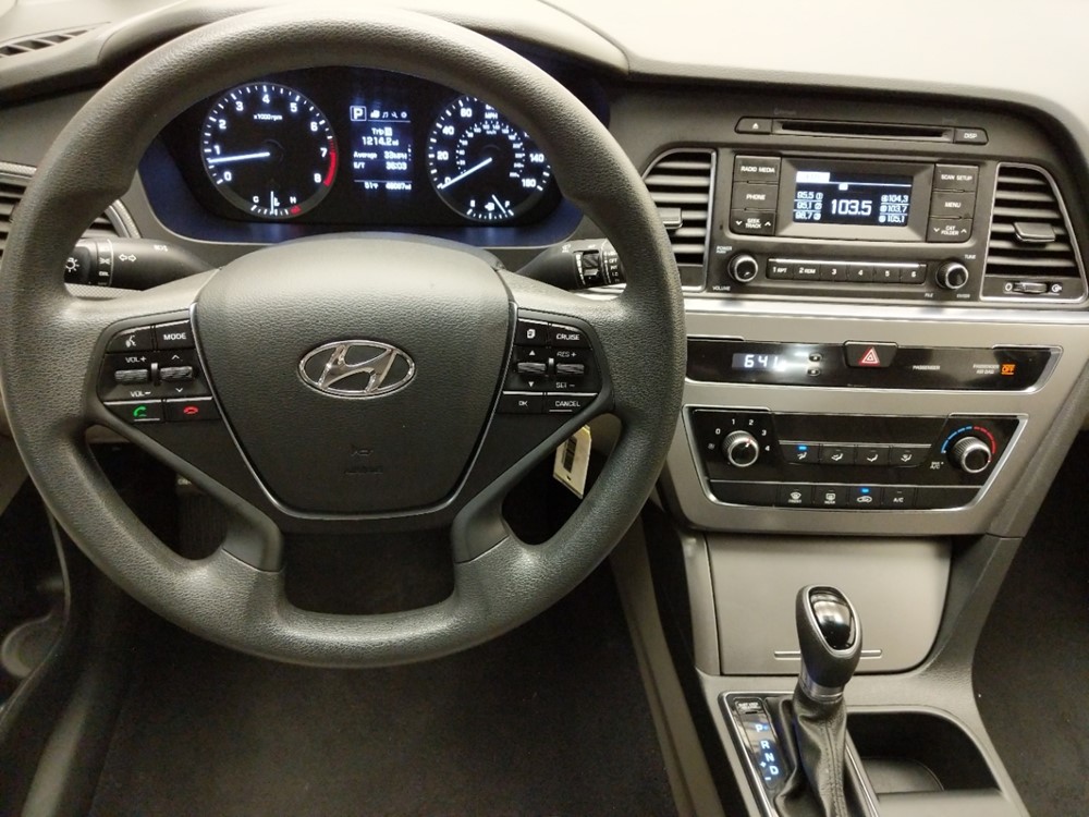 2017 Hyundai Sonata - Driver Dash