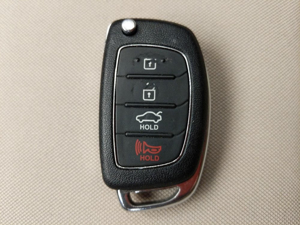 2017 Hyundai Sonata - Keys