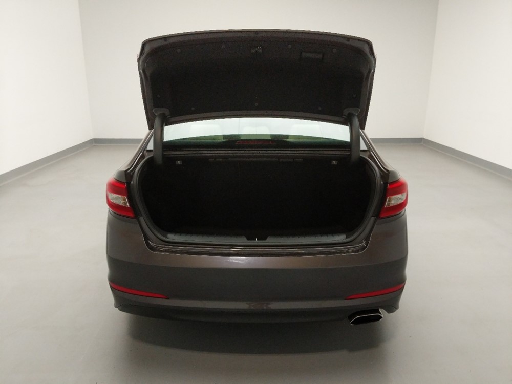 2017 Hyundai Sonata - Trunk