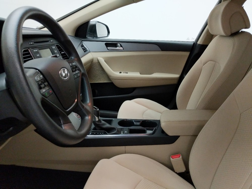 2017 Hyundai Sonata - Driver Front Seat