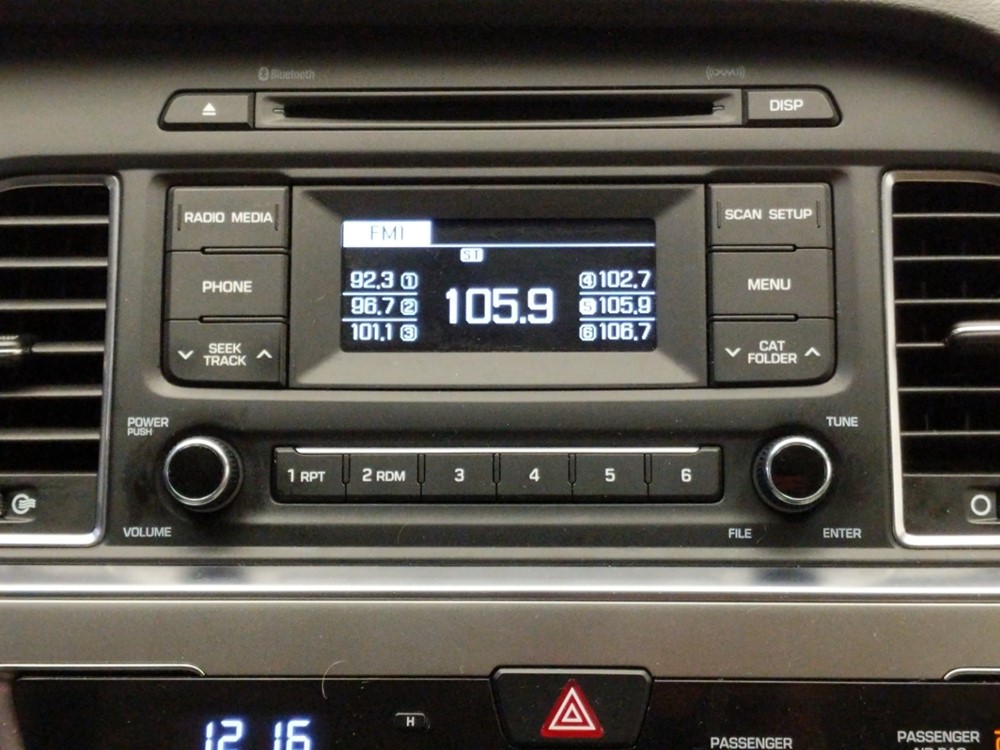 2017 Hyundai Sonata - Stereo Package