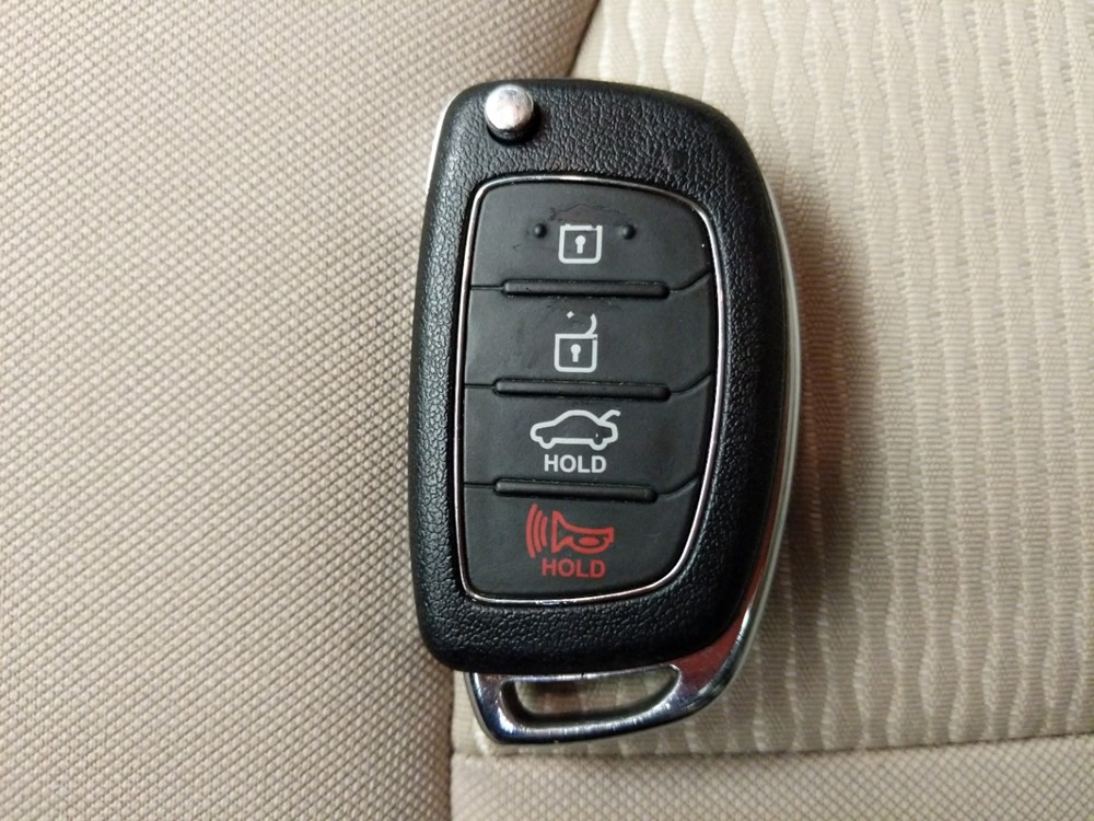 2017 Hyundai Sonata - Keys