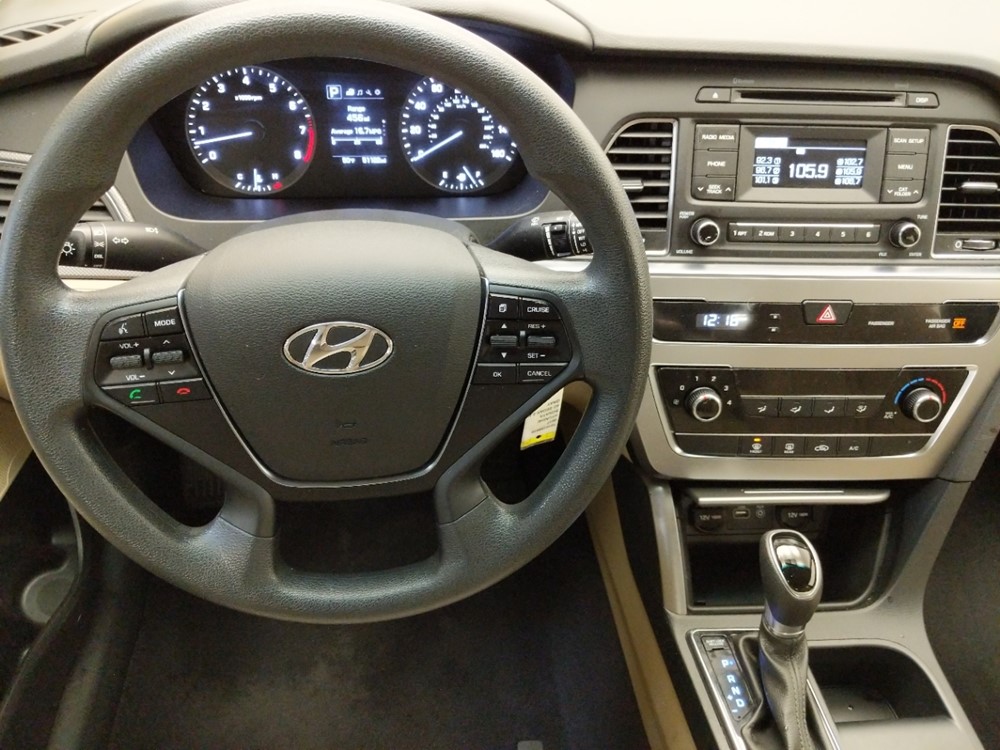 2017 Hyundai Sonata - Driver Dash