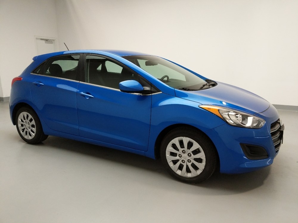 2017 Hyundai Elantra - Passenger Front Side