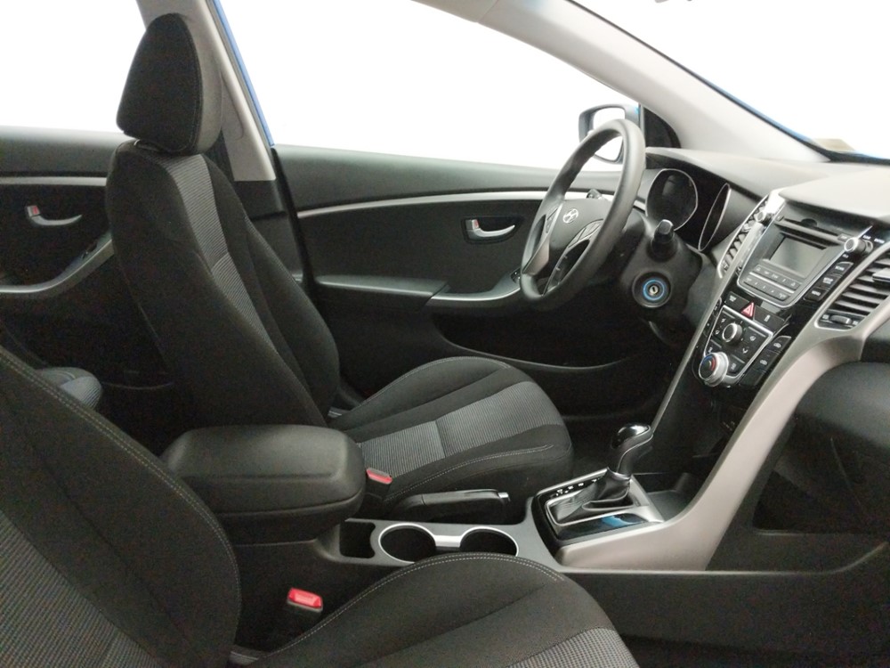 2017 Hyundai Elantra - Passenger Front Seat