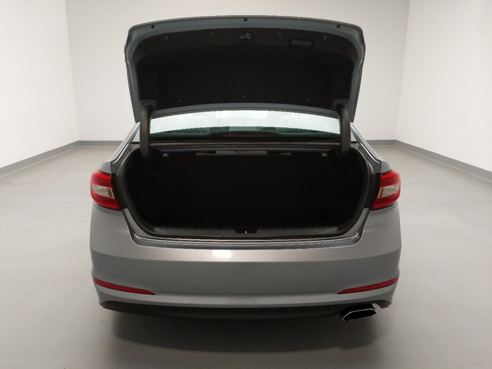 2017 Hyundai Sonata - Trunk