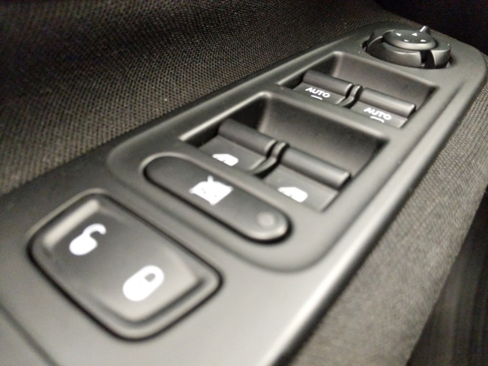 2017 Jeep Renegade - Driver Power Windows/Lock Control