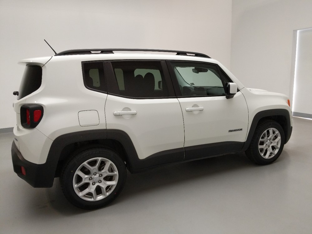 2017 Jeep Renegade - Passenger Rear Side