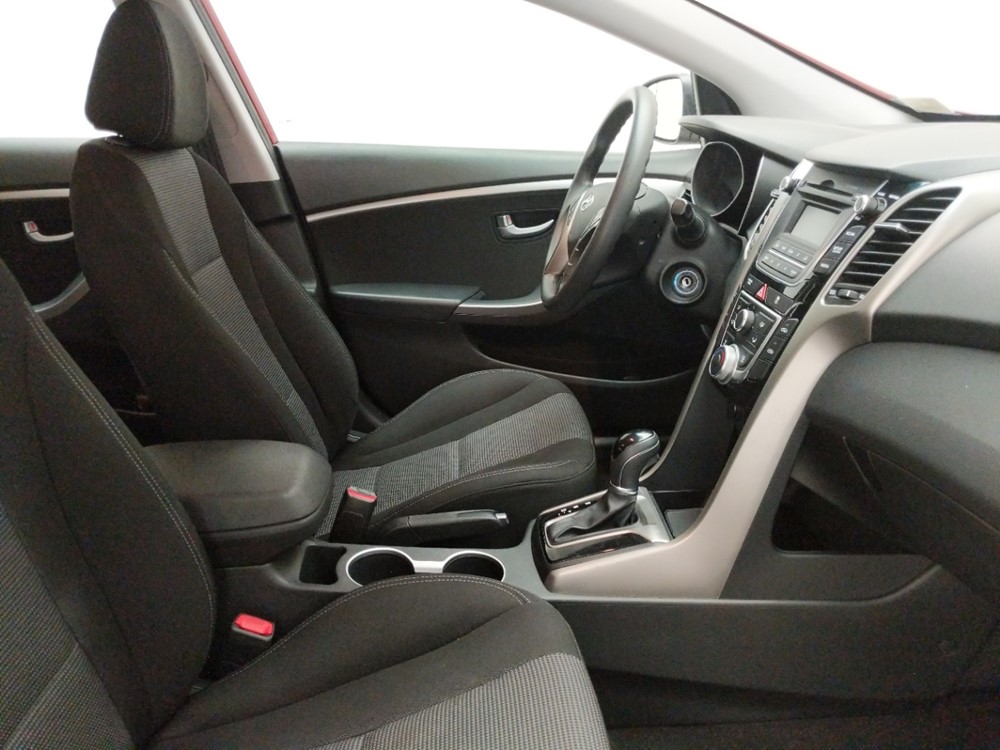 2017 Hyundai Elantra - Passenger Front Seat