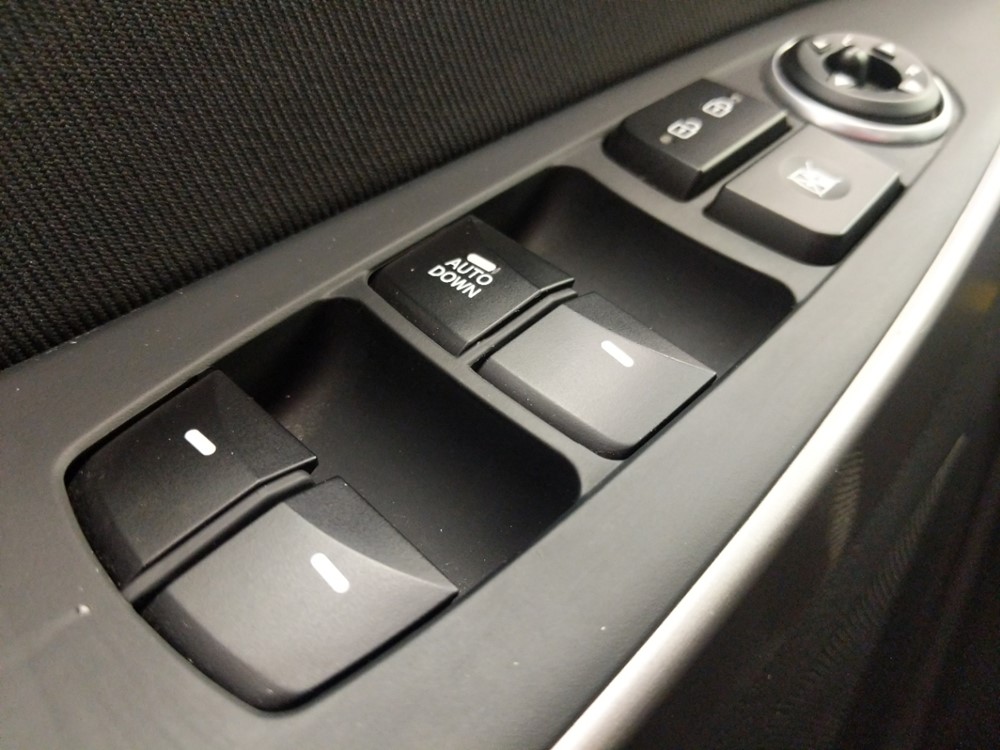 2017 Hyundai Elantra - Driver Power Windows/Lock Control