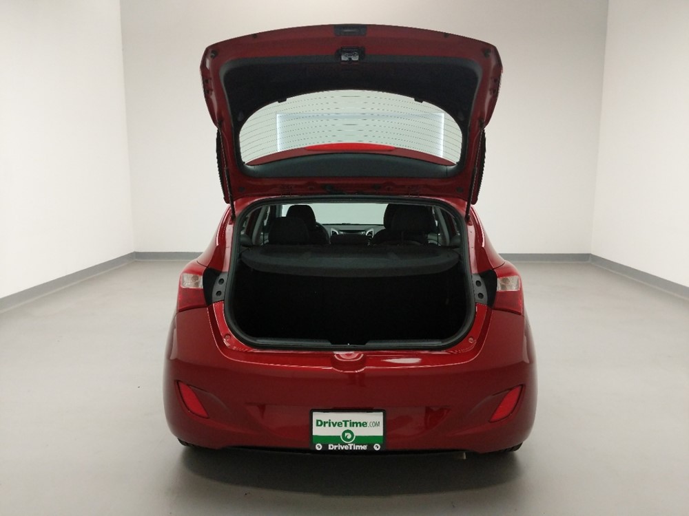 2017 Hyundai Elantra - Trunk