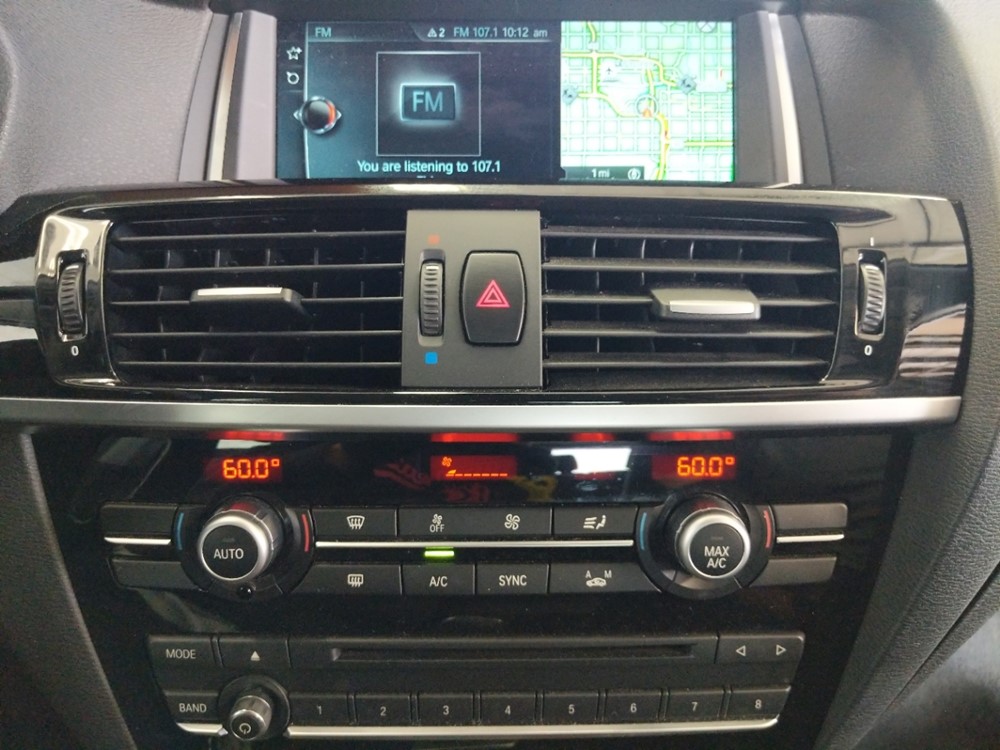2017 BMW X3 - Stereo Package