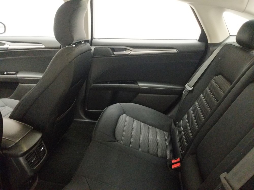 2016 Ford Fusion - Driver Rear Seat