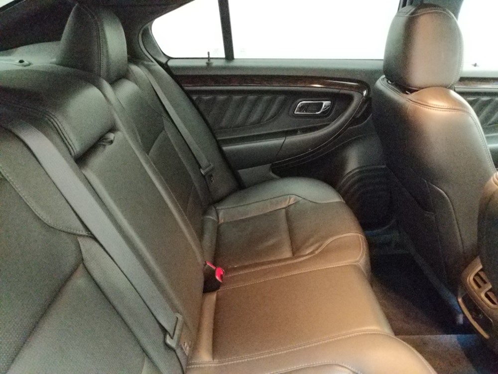 2016 Ford Taurus - Passenger Rear Seat