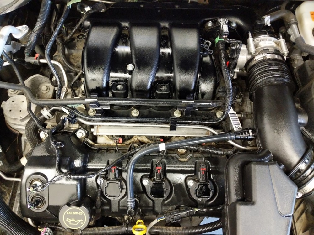 2016 Ford Taurus - Engine