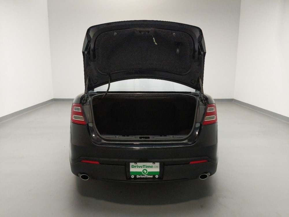 2016 Ford Taurus - Trunk