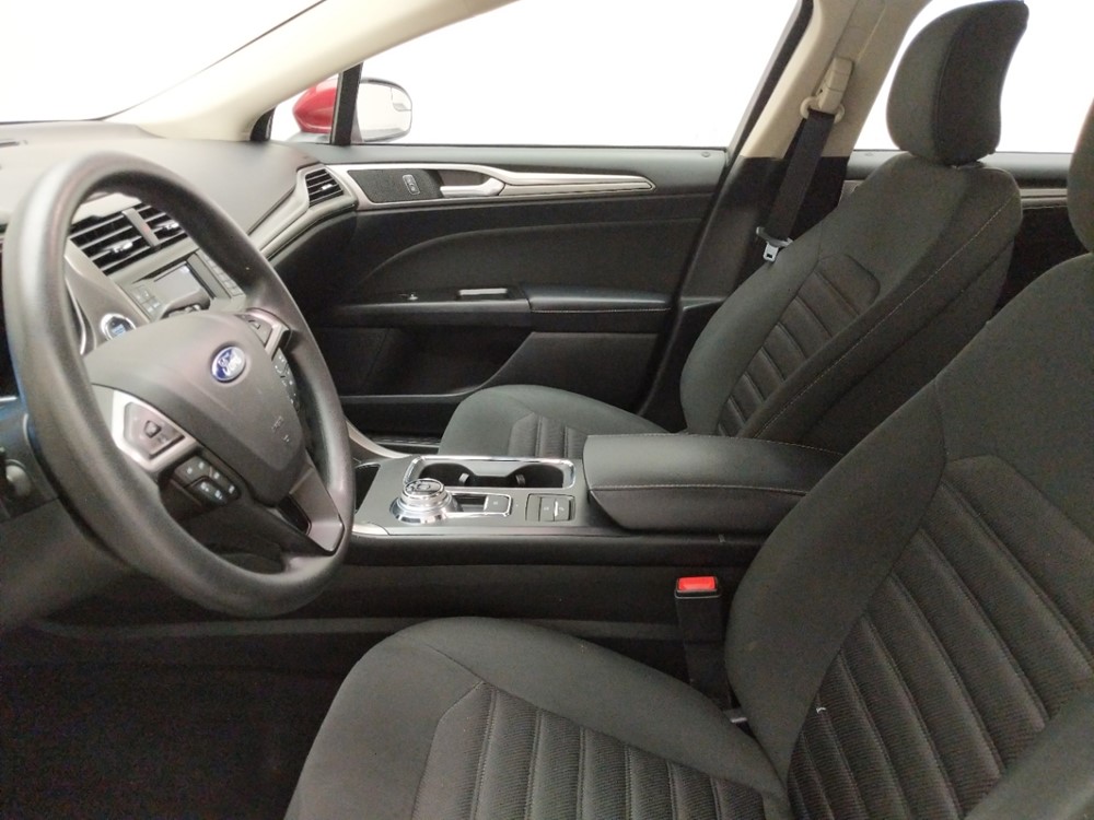 2017 Ford Fusion - Driver Front Seat