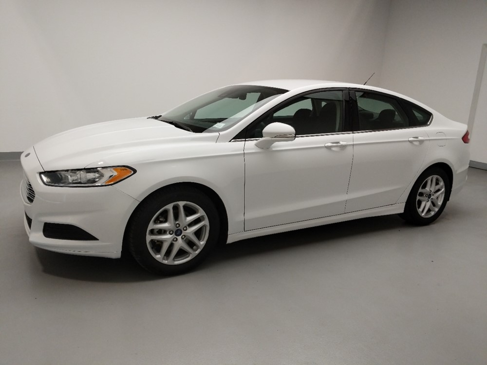 2016 Ford Fusion - Driver Front Side