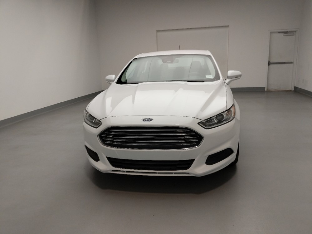 2016 Ford Fusion - Driver Front Hood