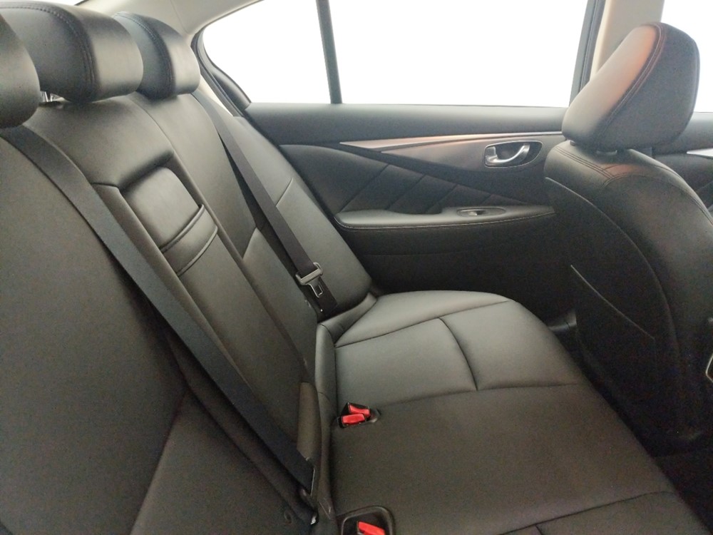 2015 INFINITI Q50 - Passenger Rear Seat