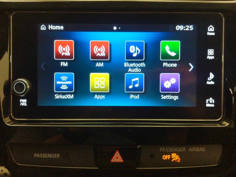 2018 Mitsubishi Outlander - Stereo Package