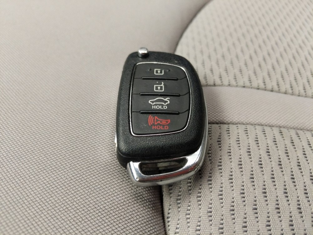 2017 Hyundai Sonata - Keys