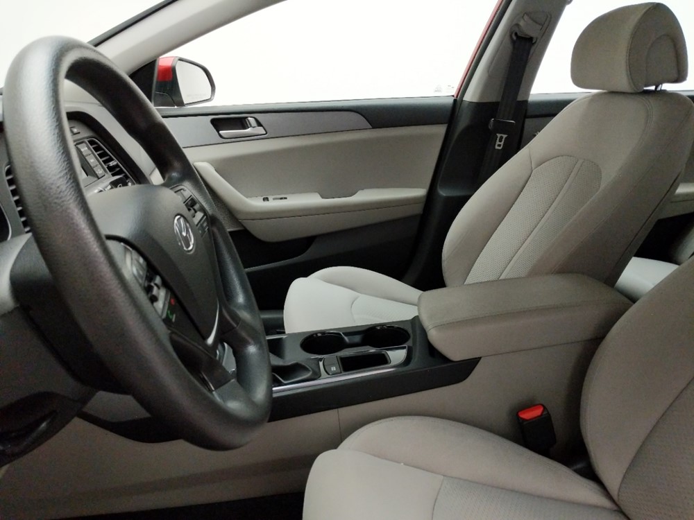 2017 Hyundai Sonata - Driver Front Seat