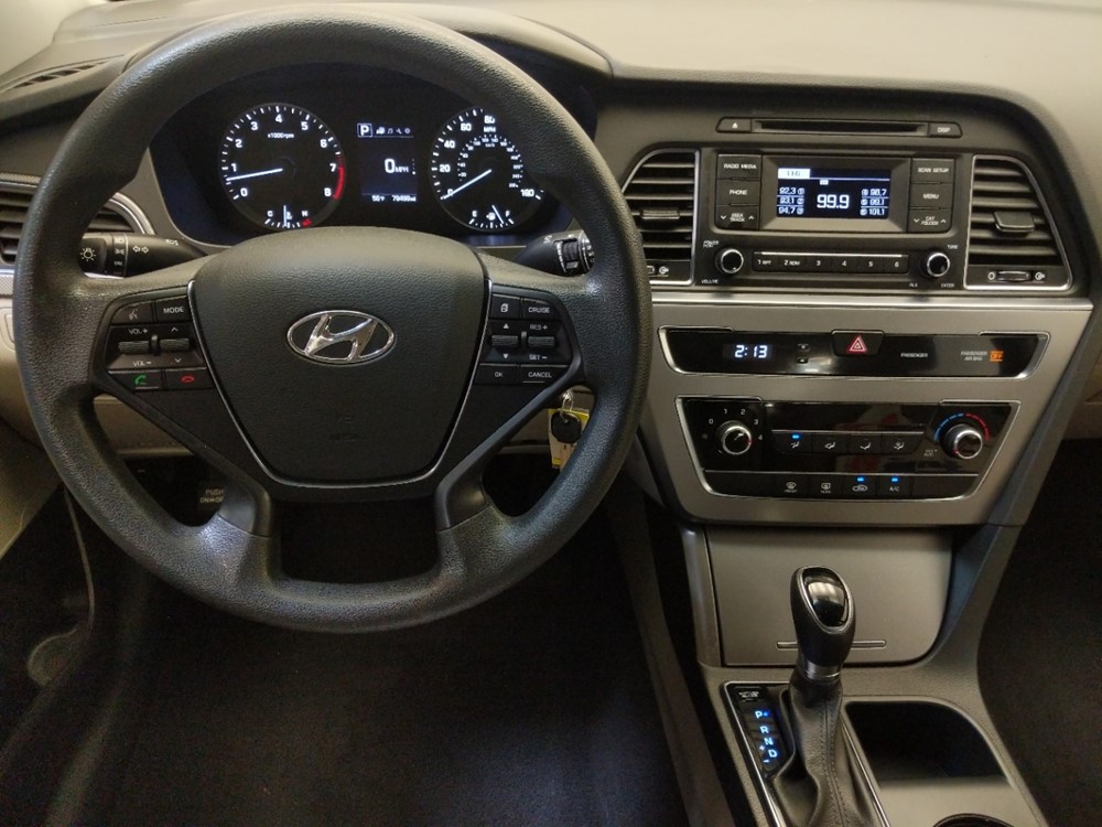 2017 Hyundai Sonata - Driver Dash
