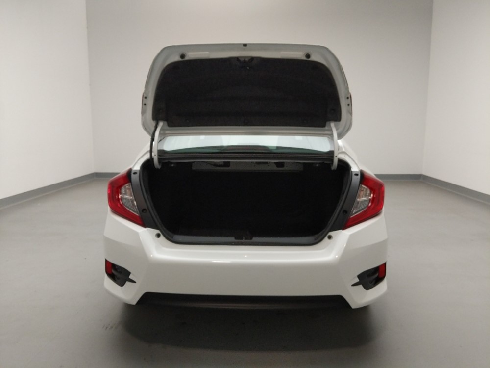 2018 Honda Civic - Trunk