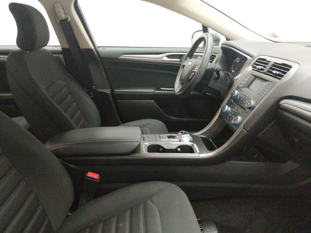 2017 Ford Fusion - Passenger Front Seat