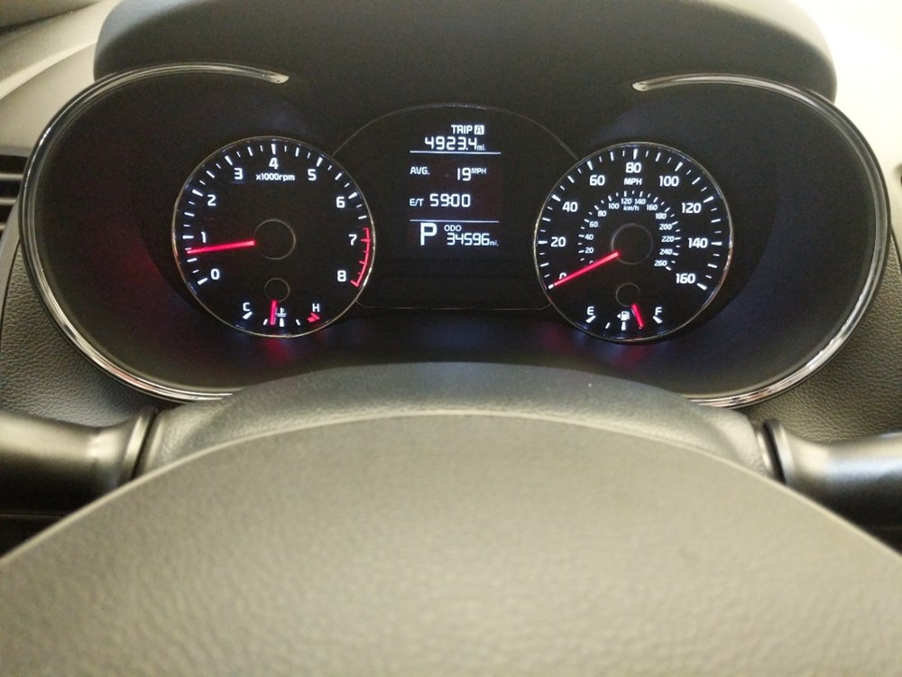 2016 Kia Forte - Odometer Close Up