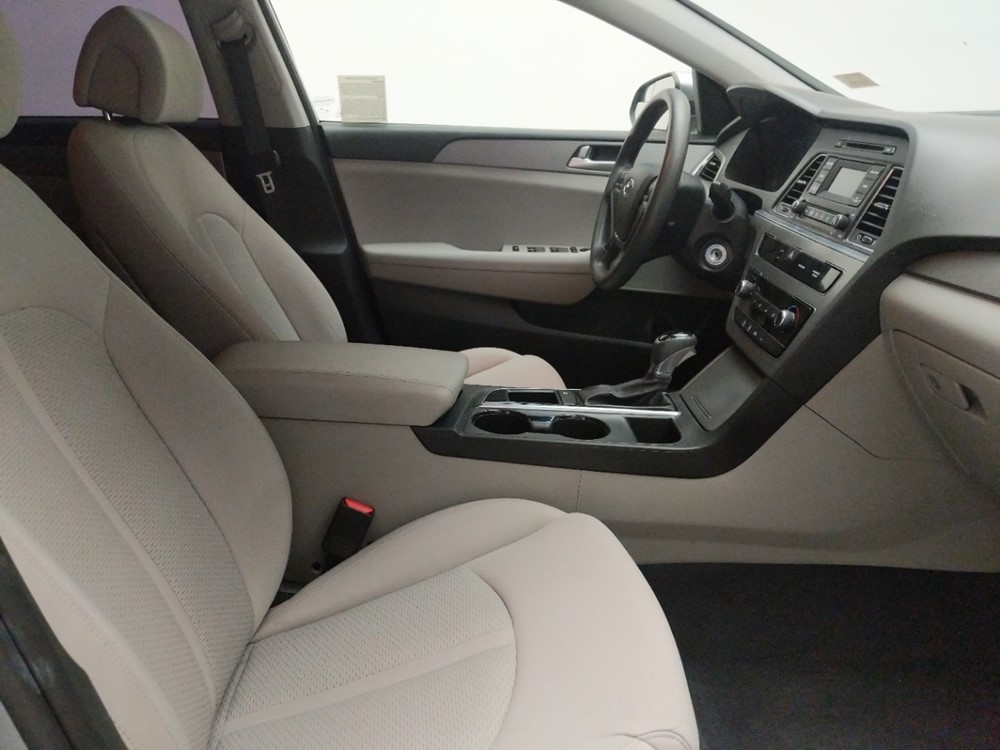 2015 Hyundai Sonata - Passenger Front Seat