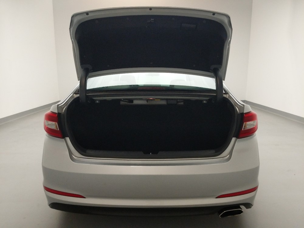 2017 Hyundai Sonata - Trunk