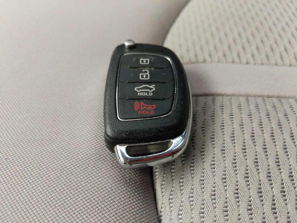 2017 Hyundai Sonata - Keys