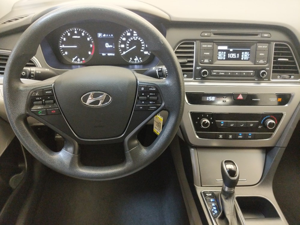 2017 Hyundai Sonata - Driver Dash