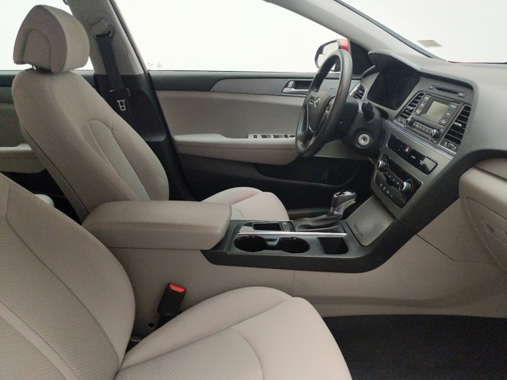2017 Hyundai Sonata - Passenger Front Seat